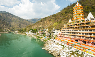 Tempo traveller Dehradun