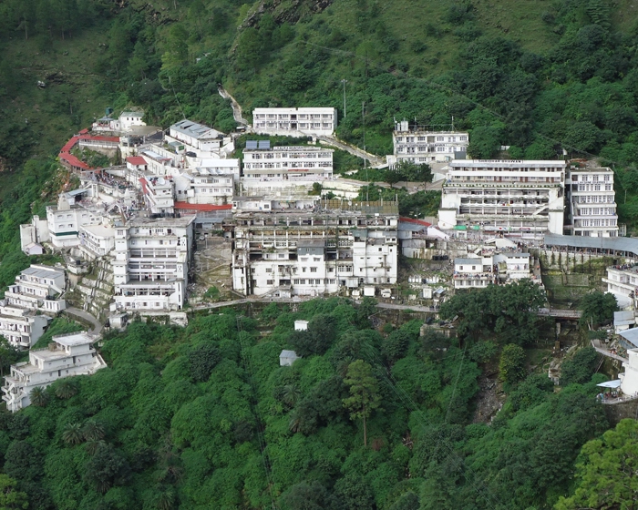 Maa Vaishno Devi Patnitop Tour