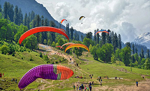 Tempo Traveller Manali