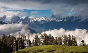 Tempo Traveller Uttarakhand